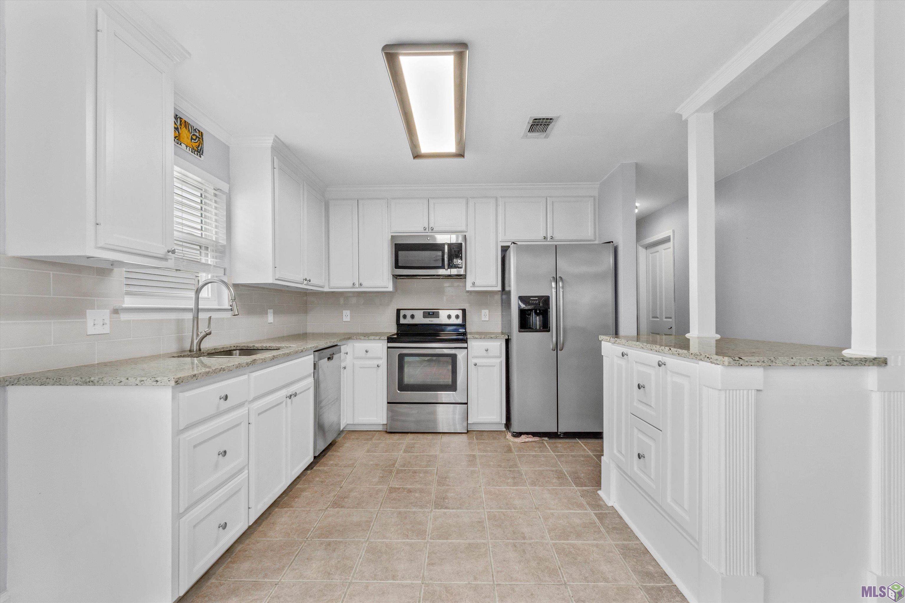 15434 Point Breton Avenue Baton Rouge, LA 70817 - Photo 6 of 14 Gallery Image 6
