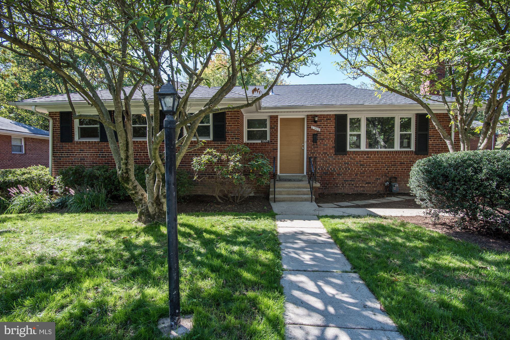 2300 Ross Road Silver Spring, MD 20910 - Photo 1 of 19 Gallery Image 1