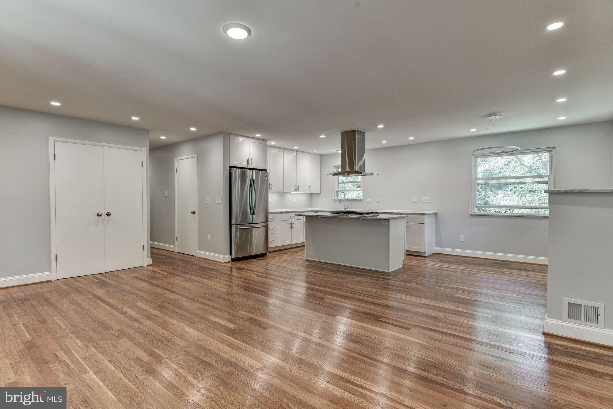 2300 Ross Road Silver Spring, MD 20910 - Photo 5 of 19 Gallery Image 5