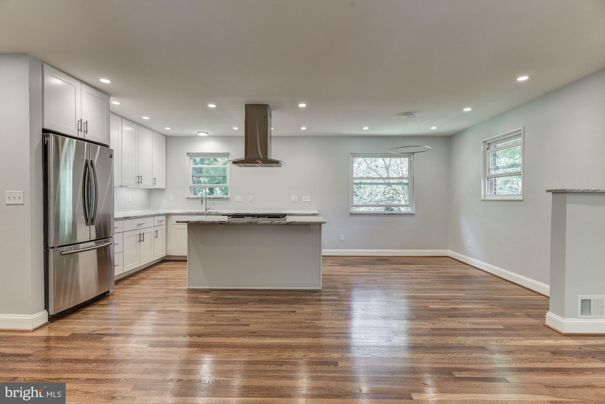 2300 Ross Road Silver Spring, MD 20910 - Photo 6 of 19 Gallery Image 6