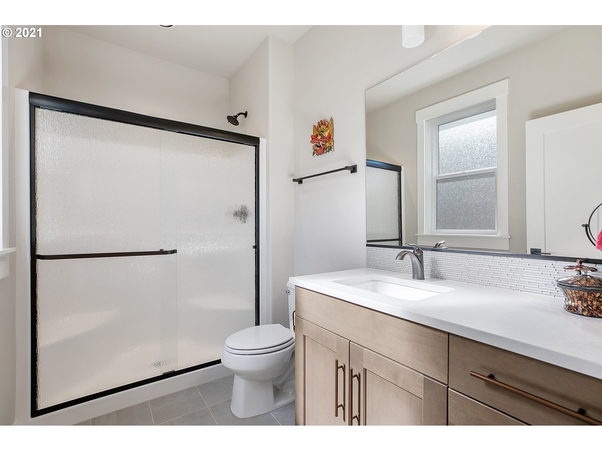 7552 Southwest Honor Loop Wilsonville, OR 97070 - Photo 17 of 30 Gallery Image 17