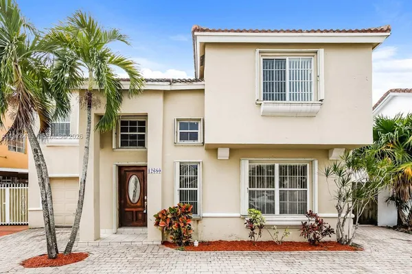 $3,230 | Lake Pointe, Miami, FL 33182
