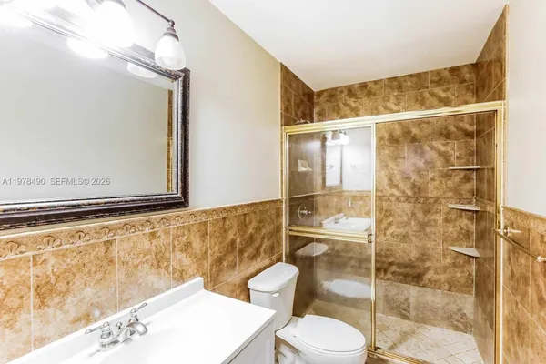 $3,230 | Lake Pointe, Miami, FL 33182