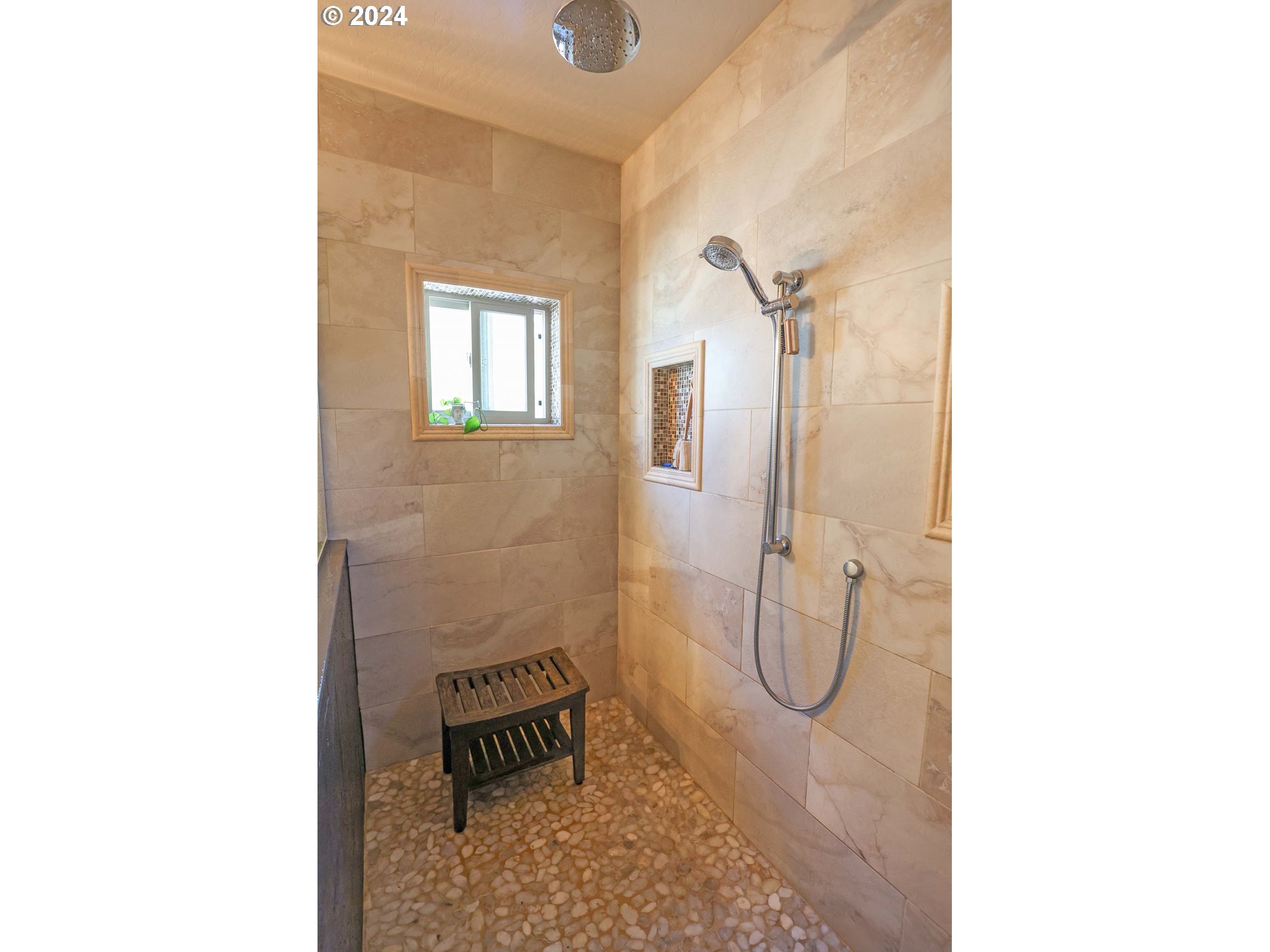 2230 Jeppesen Acres Road Eugene, OR 97401 - Photo 20 of 39 a bathroom with a granite countertop shower