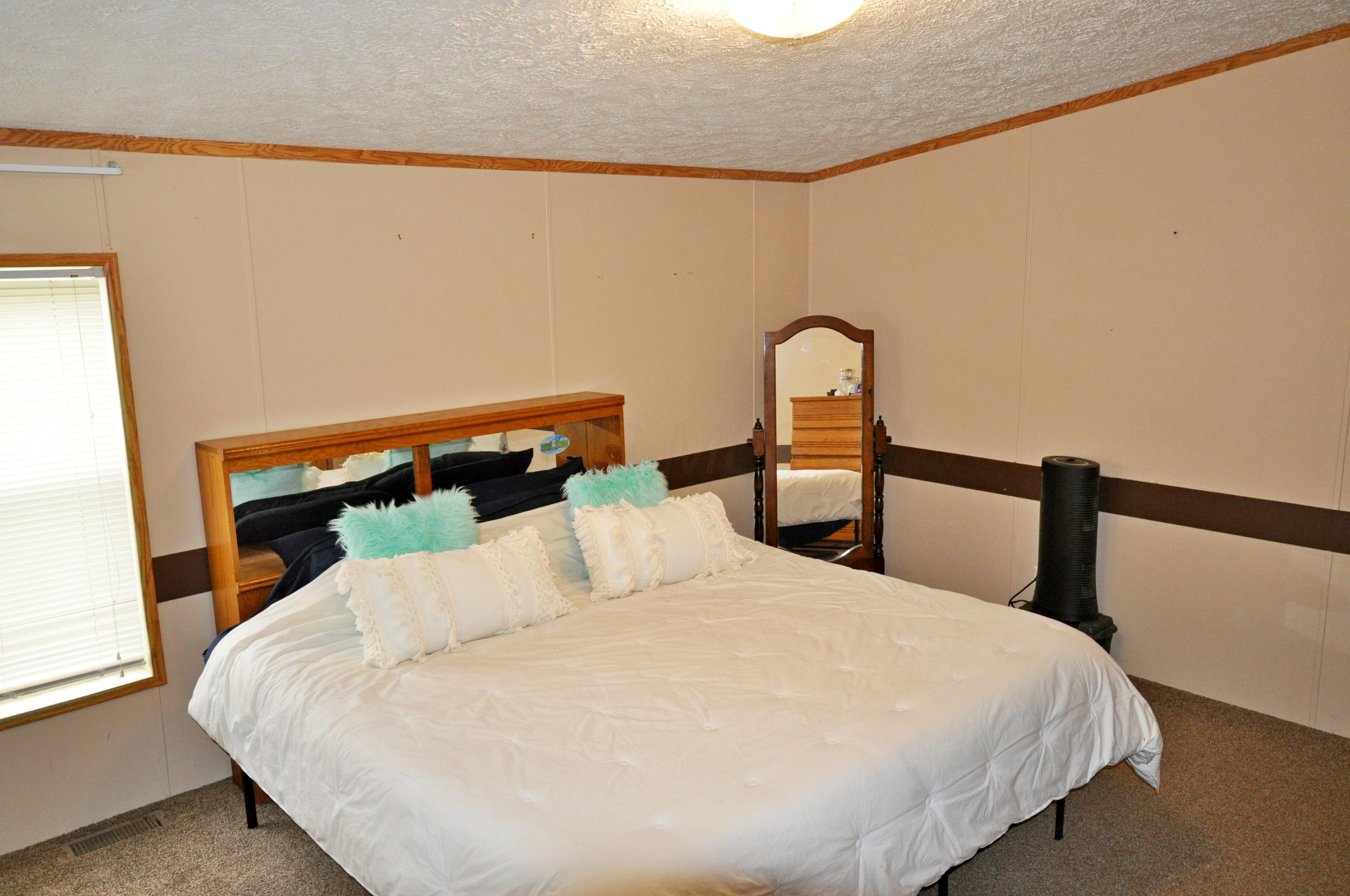 1745 Smeltzer Road Marion, OH 43302 - Photo 12 of 20 Gallery Image 12