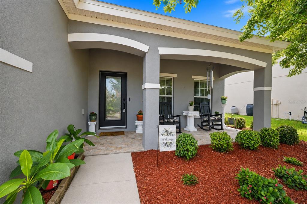 2814 Maple Brook Loop Lutz, FL 33558 - Photo 2 of 54 Gallery Image 2