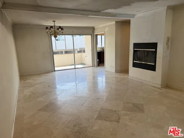 $399,000 | 25921 Oak Street, Unit 107, Lomita, CA 90717