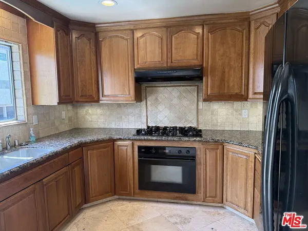 $399,000 | 25921 Oak Street, Unit 107, Lomita, CA 90717