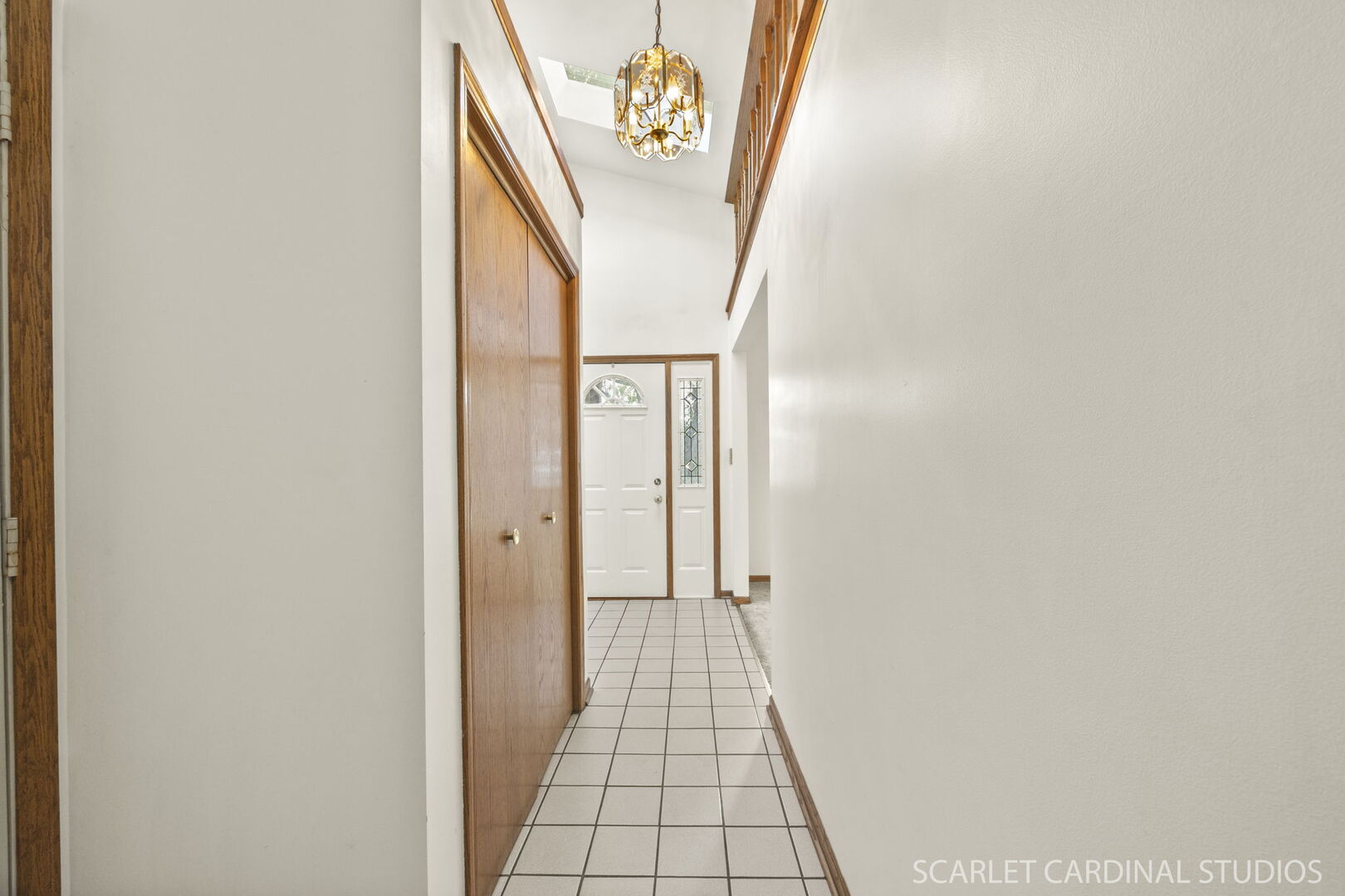8214 45th Street Lyons, IL 60534 - Photo 18 of 24 a view of a hallway