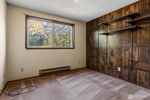 $600,000 | 1085 Harrison Street, Oak Harbor, WA 98277