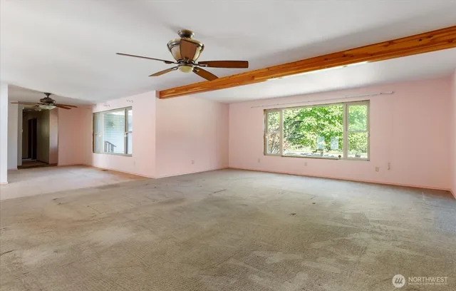 $600,000 | 1085 Harrison Street, Oak Harbor, WA 98277