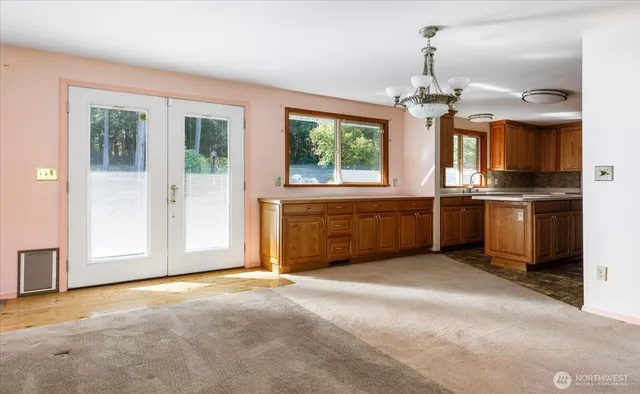 $600,000 | 1085 Harrison Street, Oak Harbor, WA 98277