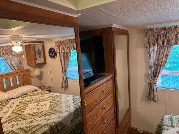 $184,000 | 306 Westview Court, Edgerton, WI 53534