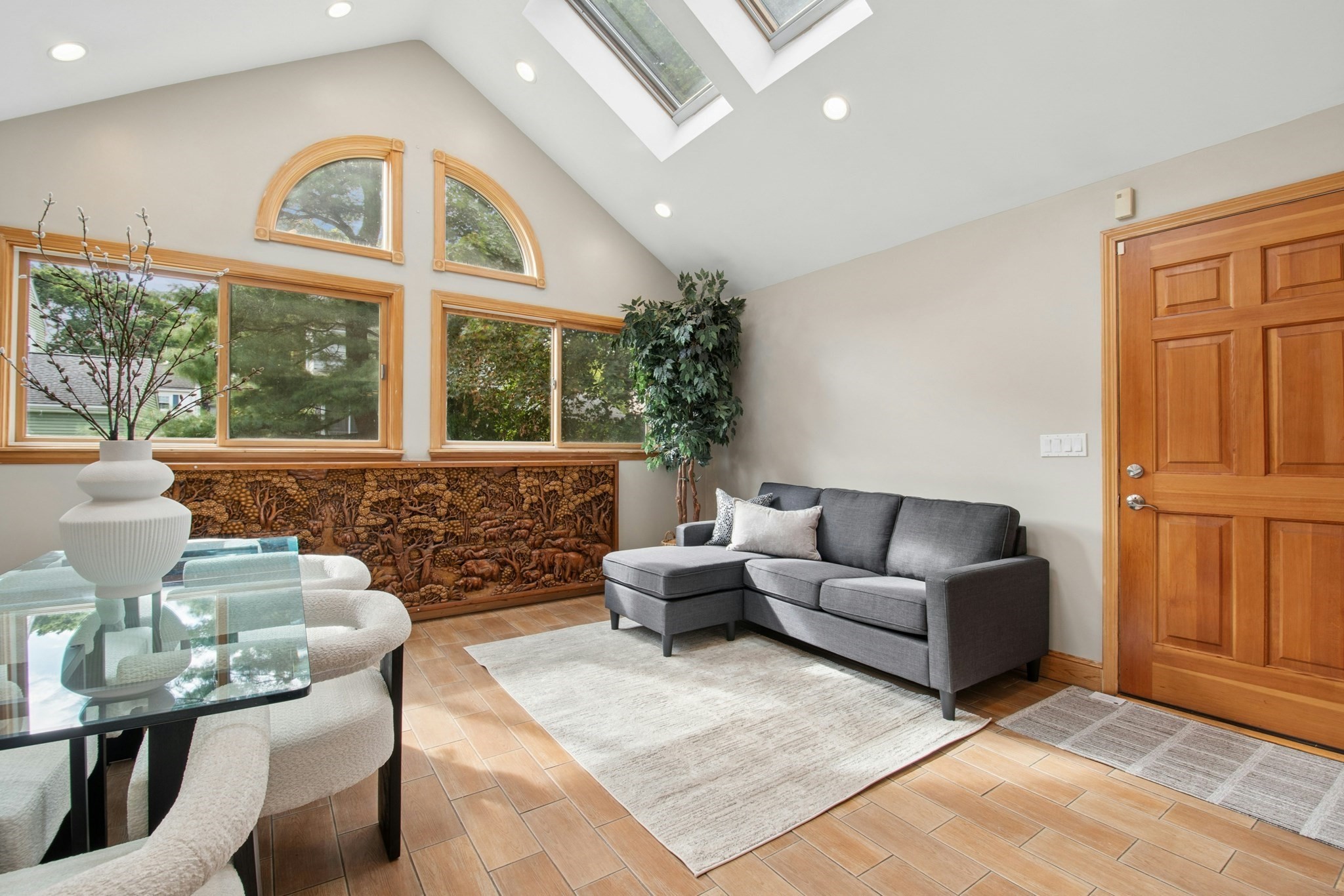 22 Westlund Road Belmont, MA 02478 - Photo 7 of 42 Gallery Image 7