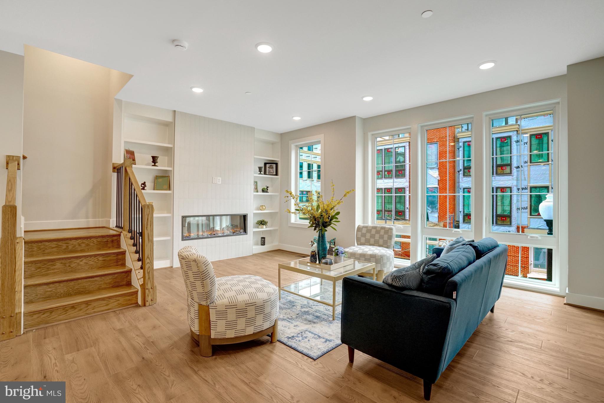 2605 Fall Line Street Alexandria, VA 22301 - Photo 20 of 71 a living room with furniture and wooden floor
