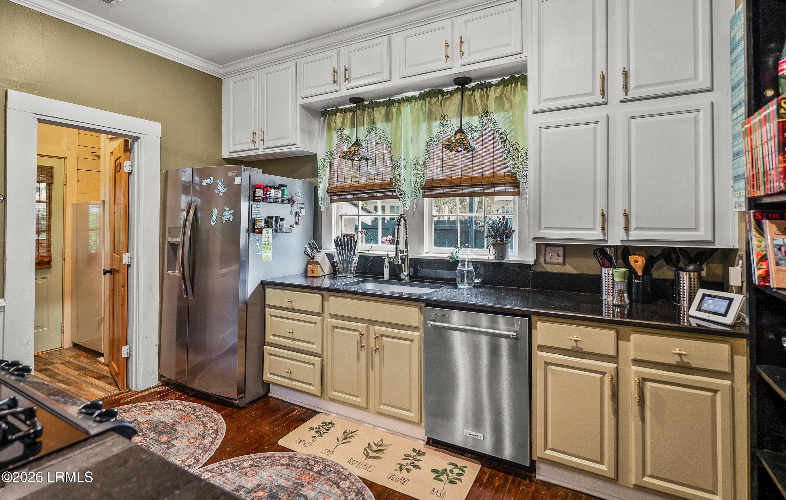 510 Ribaut Road Beaufort, SC 29902 - Photo 13 of 77 DSC02763-145-1.jpg-SMALL