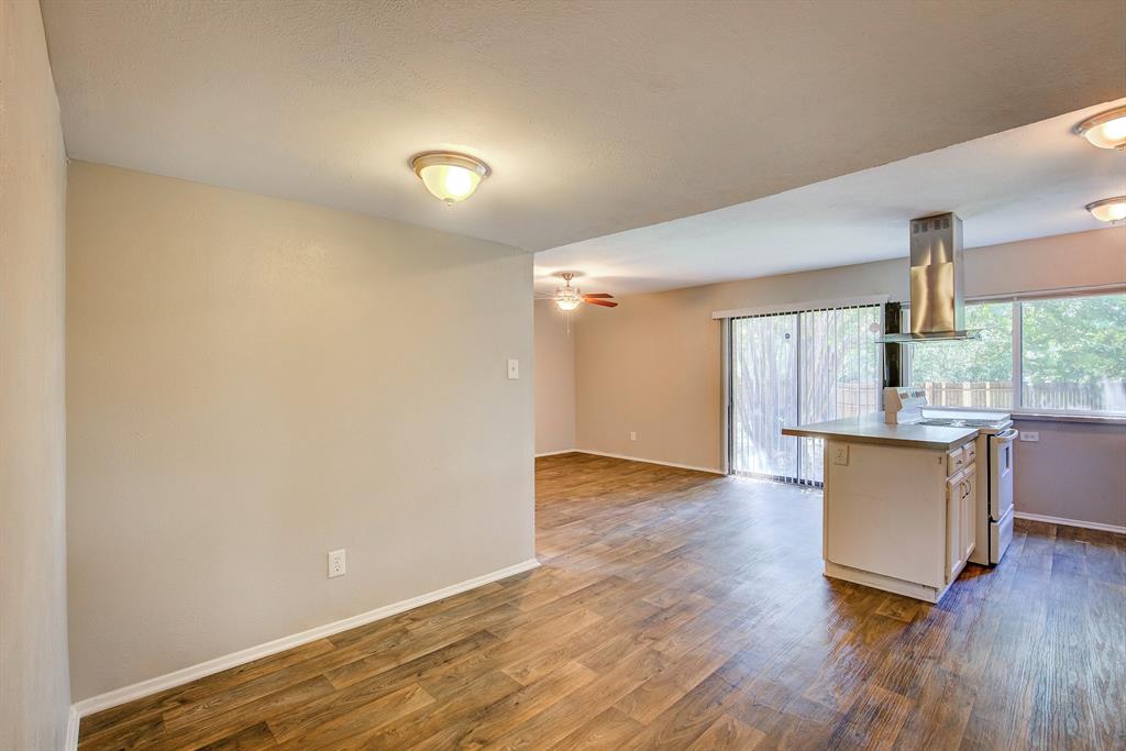 7801 Summerglen Road Fort Worth, TX 76133 - Photo 17 of 40