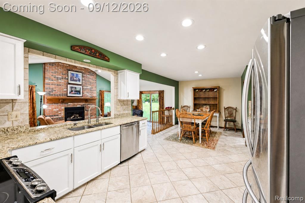 25687 Rutledge Crossing Farmington Hills, MI 48335 - Photo 17 of 47 Gallery Image 17