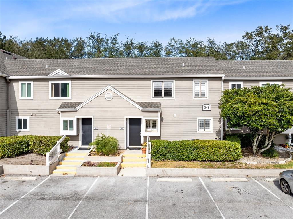 549 Sun Ridge Place, Unit 104 Altamonte Springs, FL 32714 - Photo 2 of 25 Gallery Image 2
