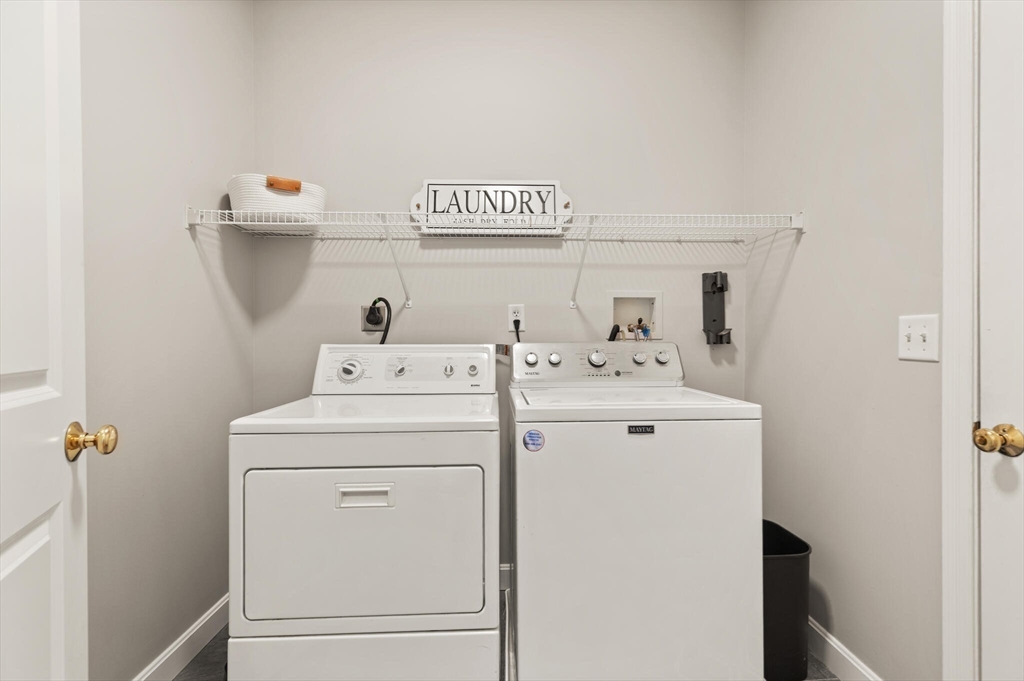27 Brook Lane, Unit 27 Berlin, MA 01503 - Photo 23 of 36 a utility room with dryer and washer