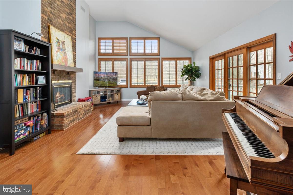 1937 High Ridge Road Annapolis, MD 21409 - Photo 11 of 64 Large bright and open family room
