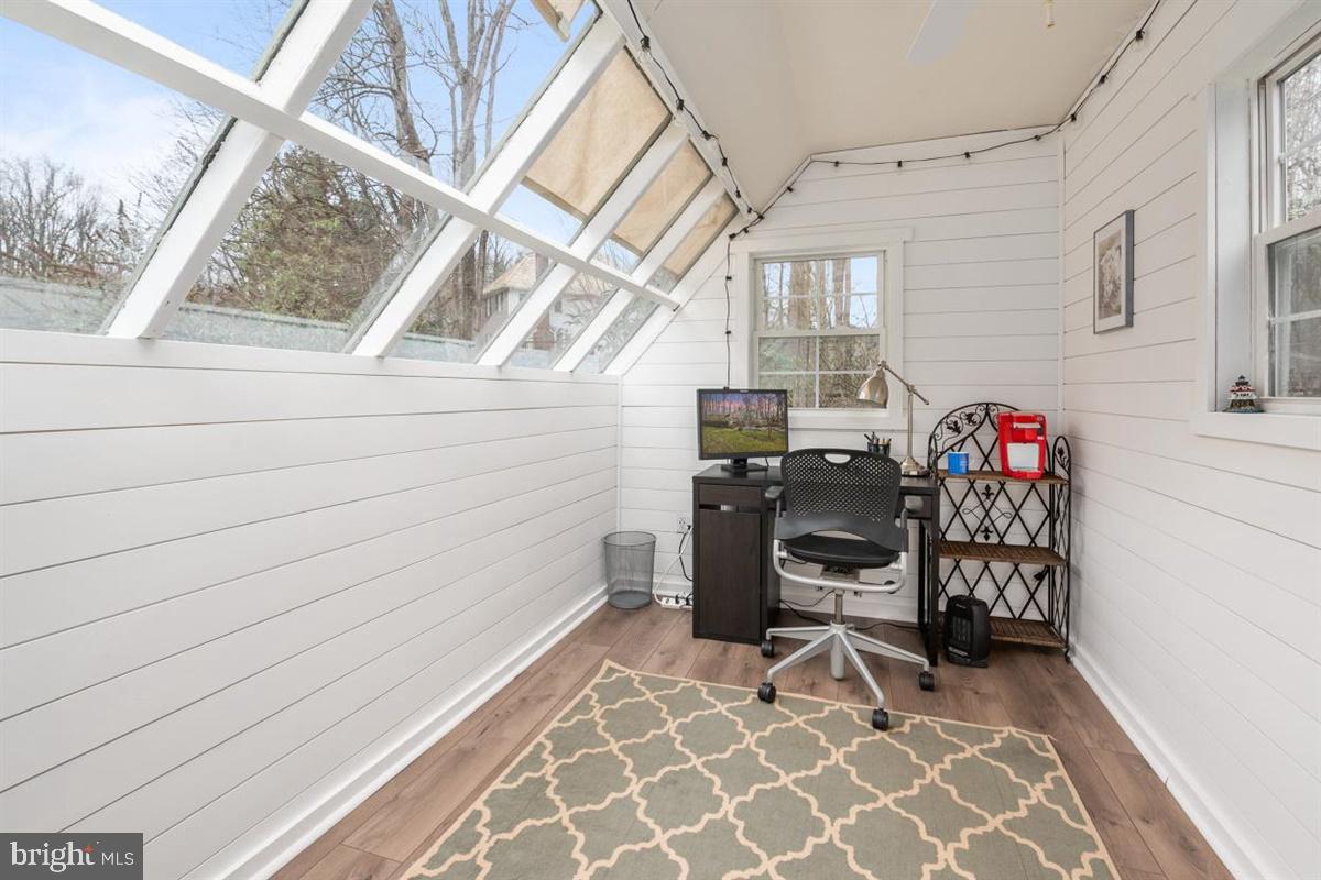 1937 High Ridge Road Annapolis, MD 21409 - Photo 26 of 64 Green house finished to provide a unique space
