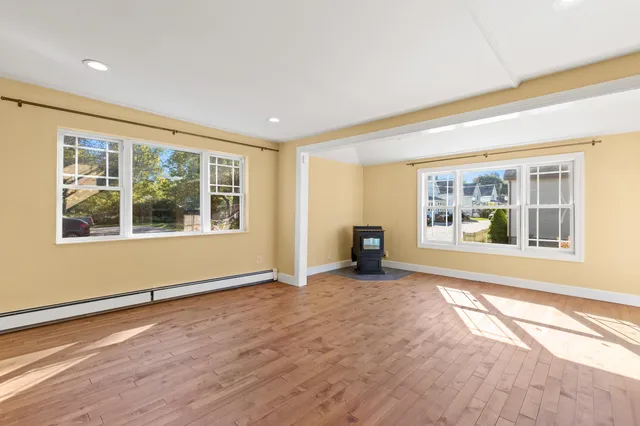 $749,000 | 161 Stanford Street, South Portland, ME 04106