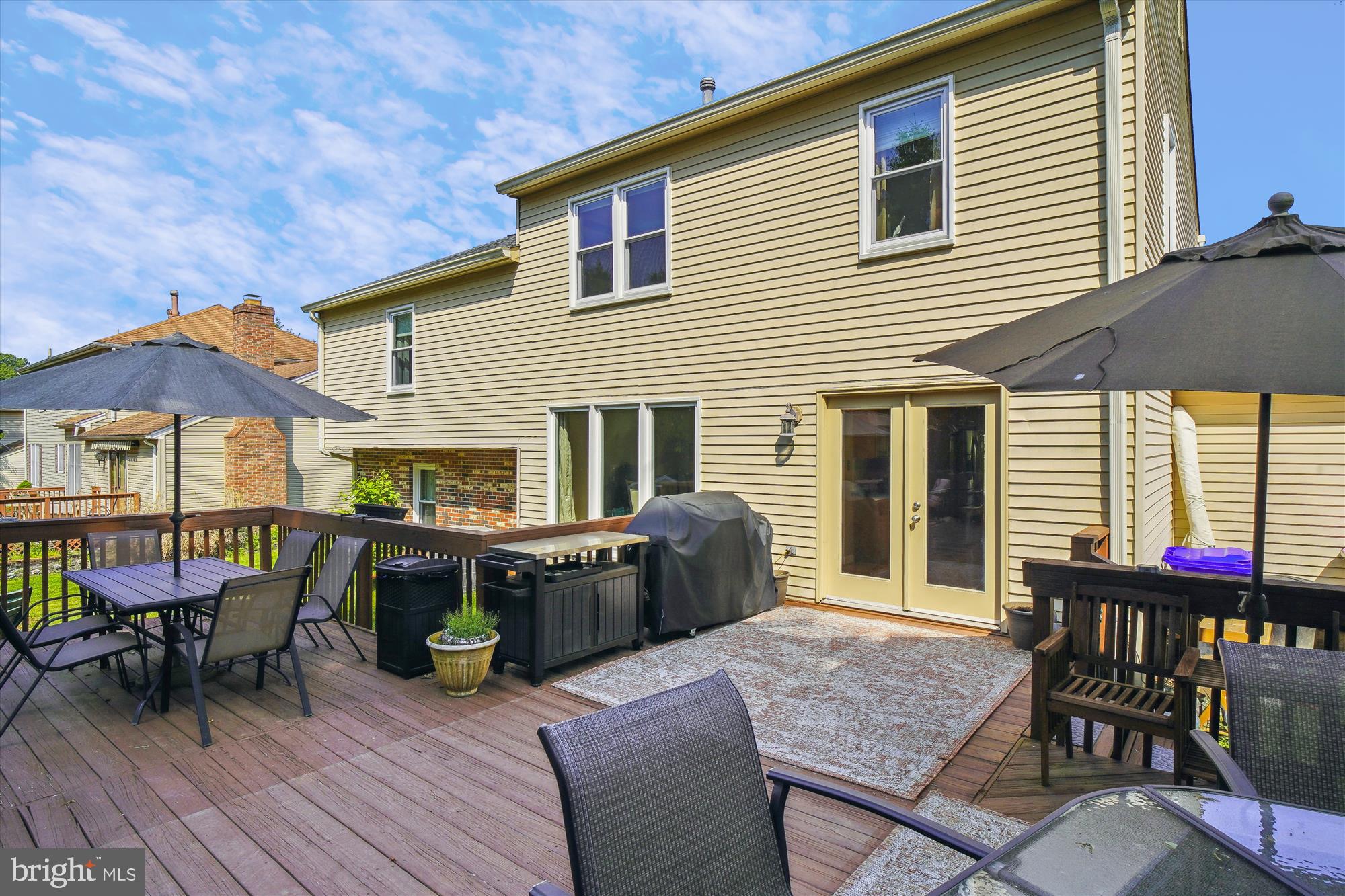 14316 Fairdale Road Silver Spring, MD 20905 - Photo 13 of 30 Entertain all season long