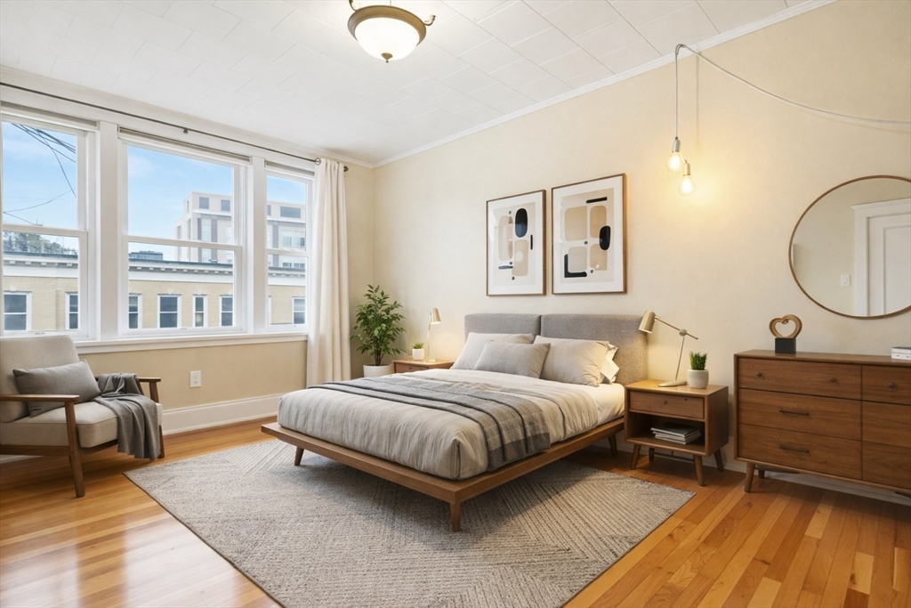 8 Euston Street, Unit 5 Brookline, MA 02446 - Photo 3 of 10