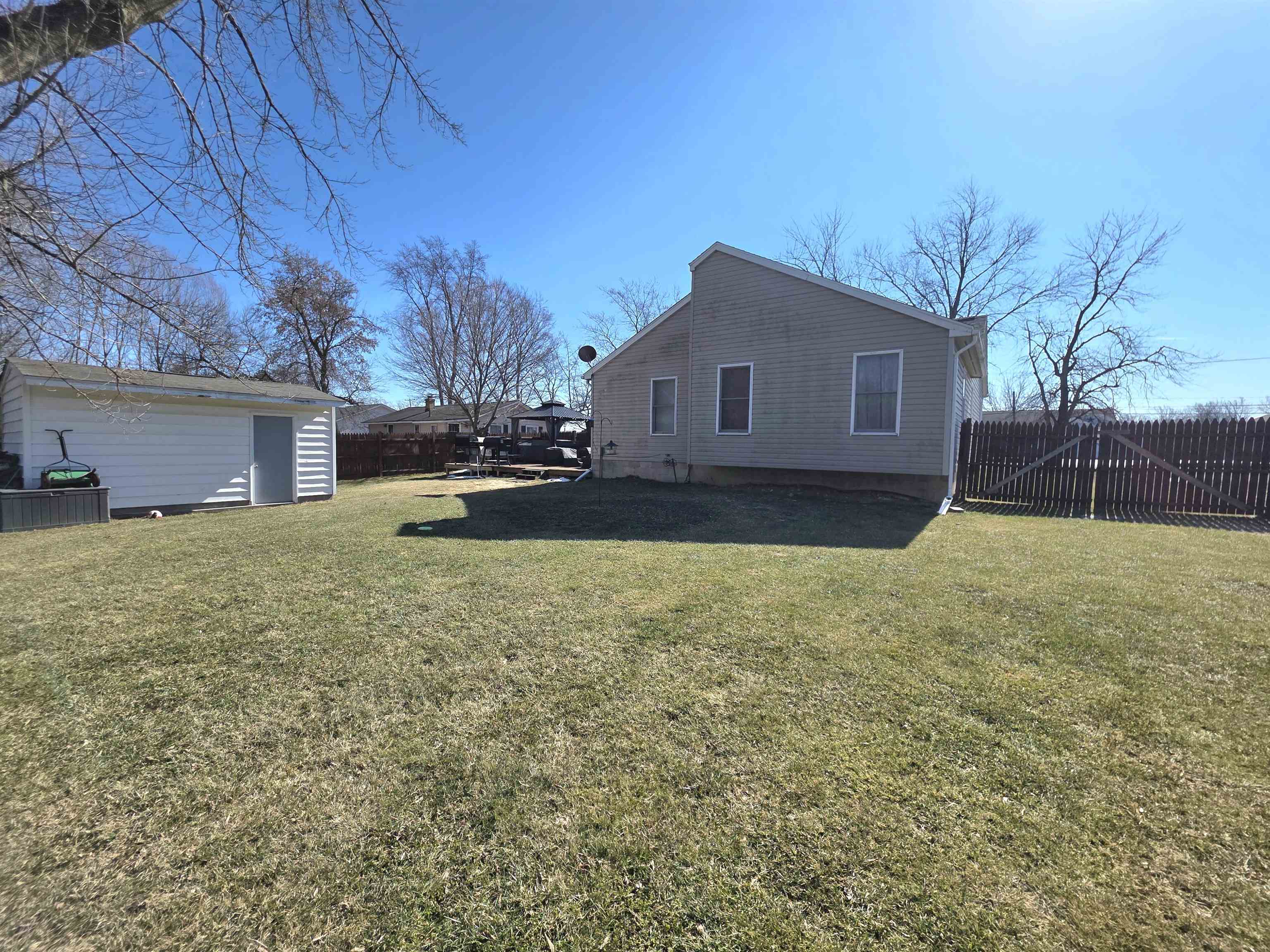 1708 West Ridge Road Bay City, MI 48708 - Photo 11 of 52