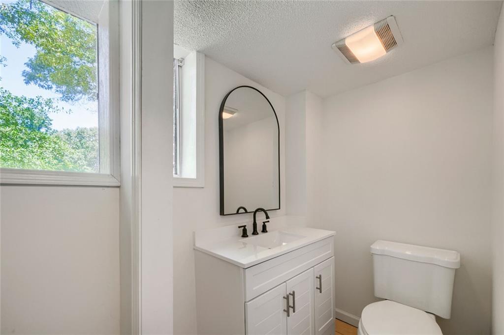 7418 Rountree Drive Riverdale, GA 30274 - Photo 24 of 37
