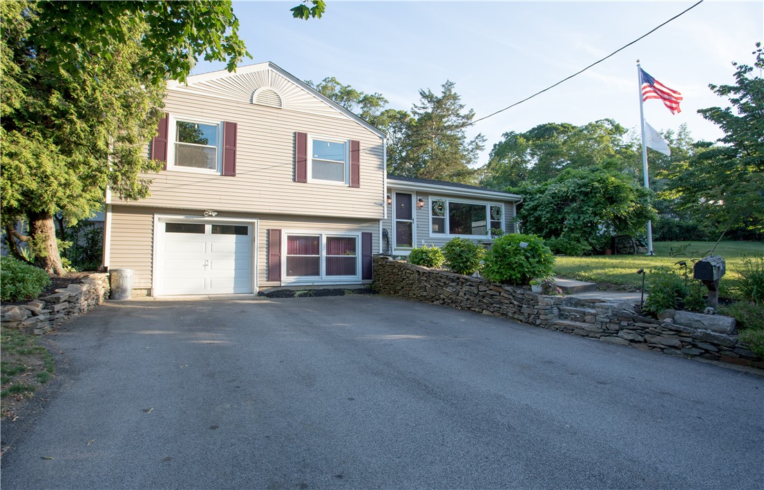 54 Shenandoah Road Warwick, RI 02886 - Photo 1 of 31