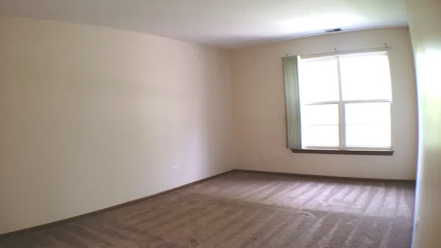 $2,500 | 1934 Heron Avenue, Unit D, Schaumburg, IL 60193