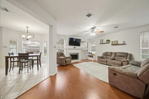 $340,000 | 16114 Kintyre Point Road, Houston, TX 77095