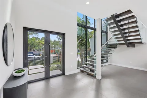 $3,499,950 | 2015 Northeast 4th Avenue, Wilton Manors, FL 33305
