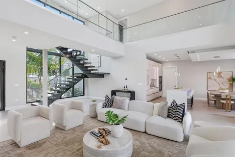 $3,499,950 | 2015 Northeast 4th Avenue, Wilton Manors, FL 33305