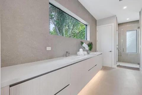 $3,499,950 | 2015 Northeast 4th Avenue, Wilton Manors, FL 33305