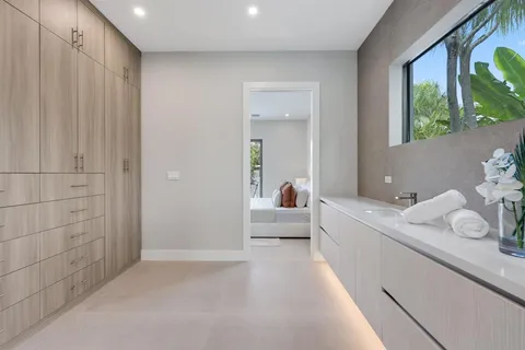 $3,499,950 | 2015 Northeast 4th Avenue, Wilton Manors, FL 33305