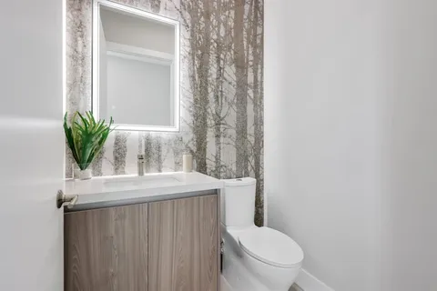 $3,499,950 | 2015 Northeast 4th Avenue, Wilton Manors, FL 33305