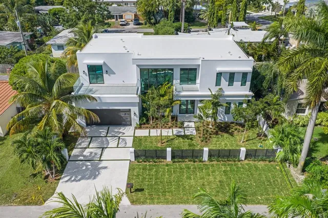$3,750,000 | 2015 Northeast 4th Avenue, Wilton Manors, FL 33305