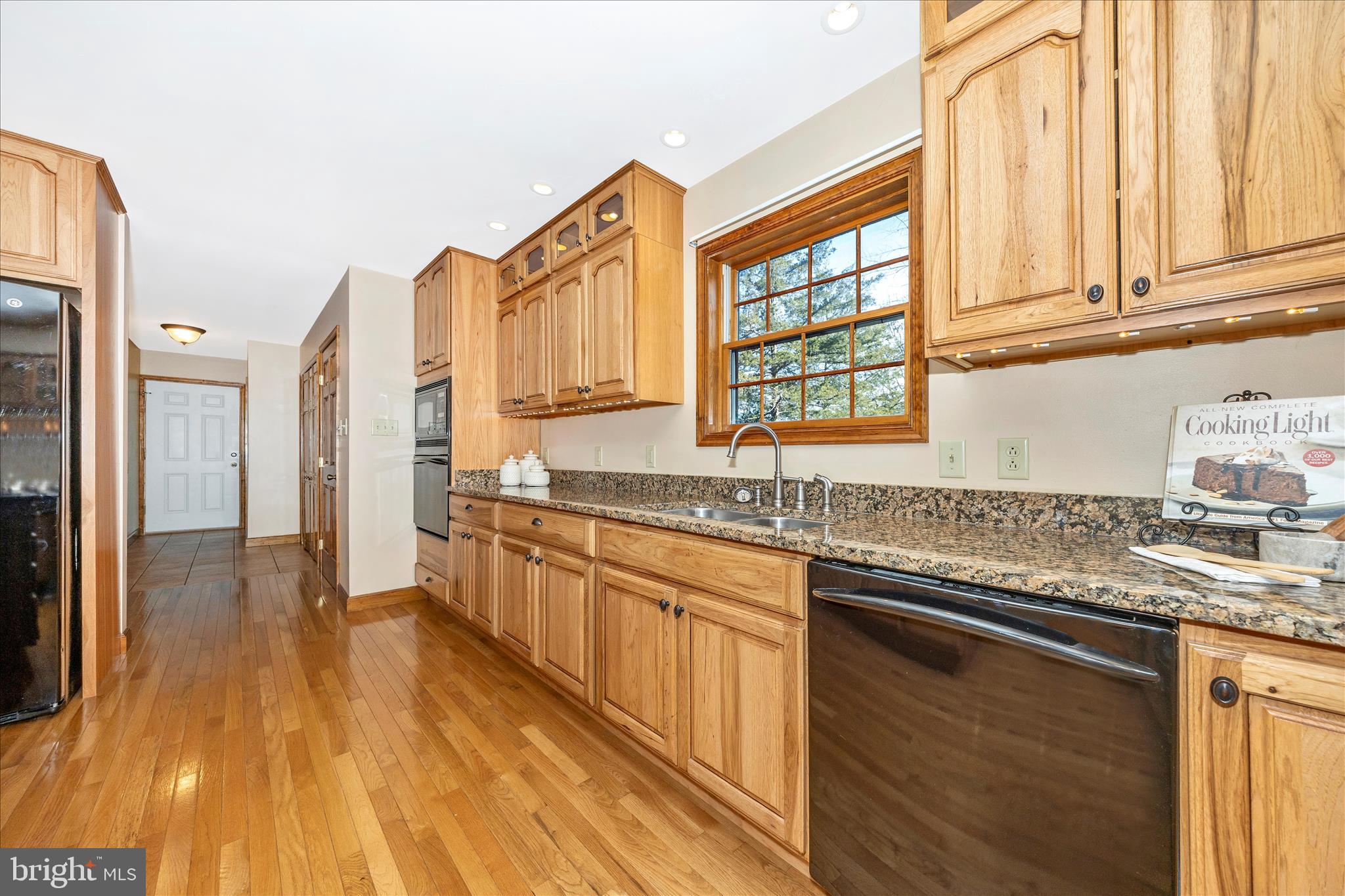 14013 Maple Ridge Hancock, MD 21750 - Photo 20 of 84 Kitchen