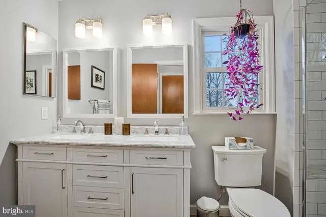 a bathroom with a shower curtain