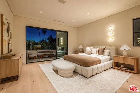 $4,849,500 | 517 North Martel Avenue, Los Angeles, CA 90036