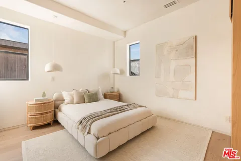 $4,849,500 | 517 North Martel Avenue, Los Angeles, CA 90036