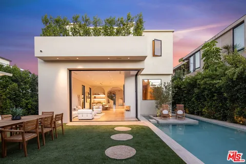 $4,849,500 | 517 North Martel Avenue, Los Angeles, CA 90036