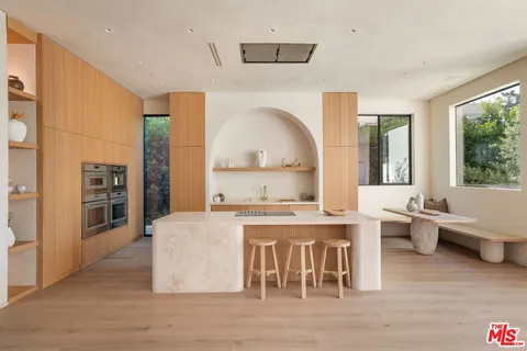 $4,849,500 | 517 North Martel Avenue, Los Angeles, CA 90036