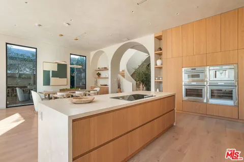 $4,849,500 | 517 North Martel Avenue, Los Angeles, CA 90036