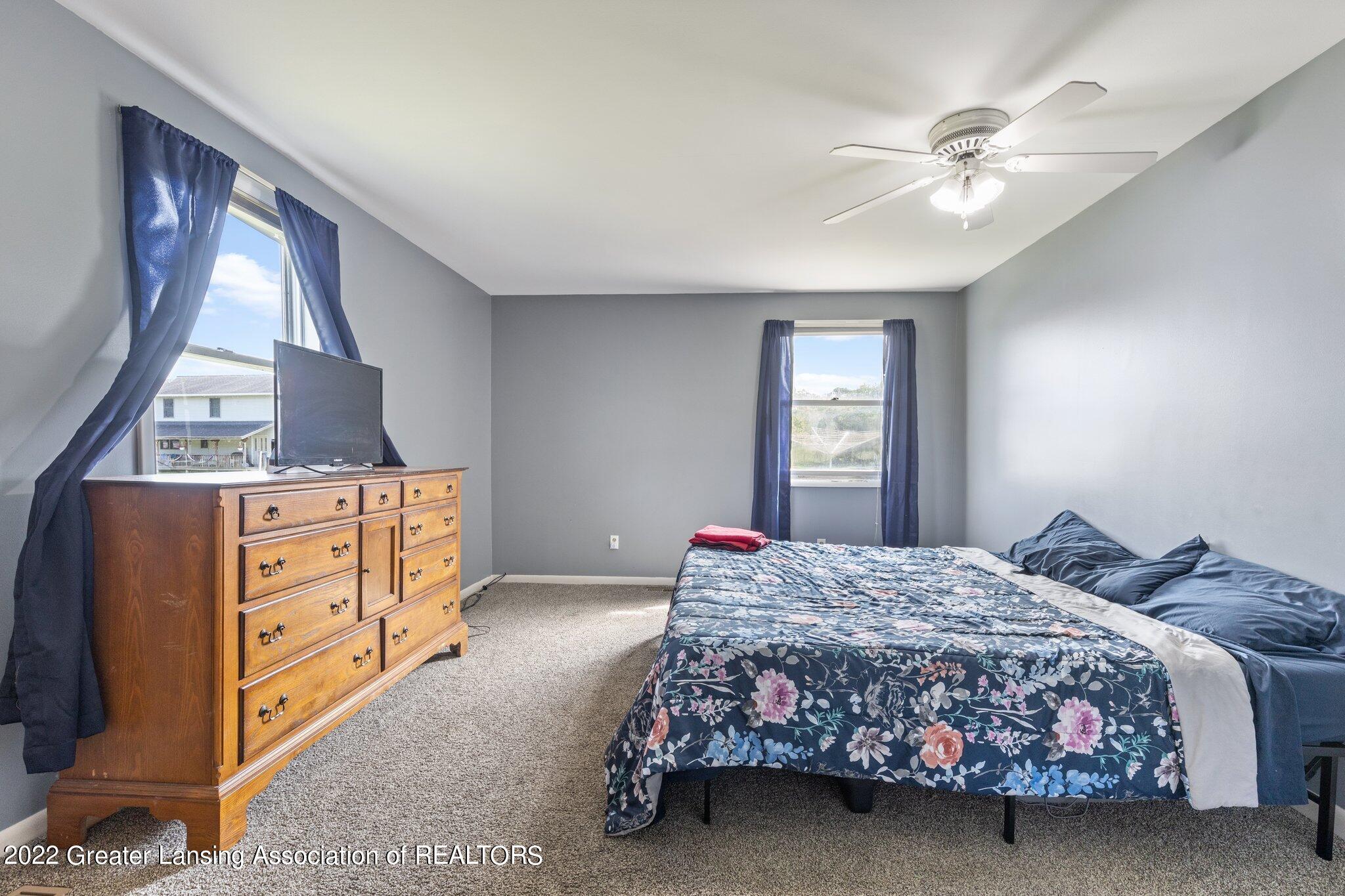 1755 South Castor Road Midland, MI 48640 - Photo 25 of 37 45-web-or-mls-1755-s-castor-rd