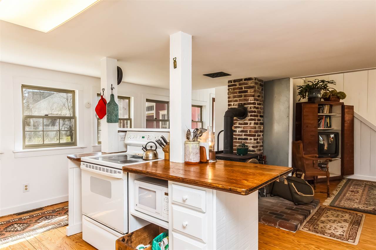 7 Oak Hill Road Concord, NH 03301 - Photo 11 of 38