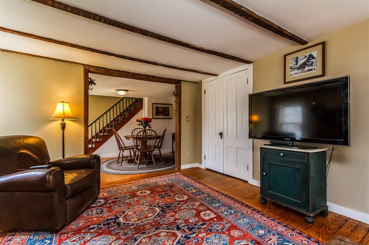 7 Oak Hill Road Concord, NH 03301 - Photo 3 of 38